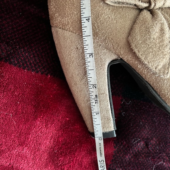 Booties - Picture 4 of 5